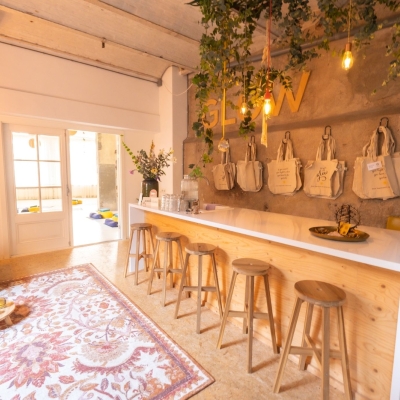 Vinyasa Flow, Yin Yoga, Yin & Yang, Zwangerschapsyoga, Meditatie, Teacher Trainingen, Workshops