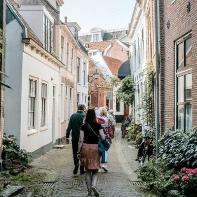Kloosterwandeling - door stadsgidsen van Gilde Haarlem