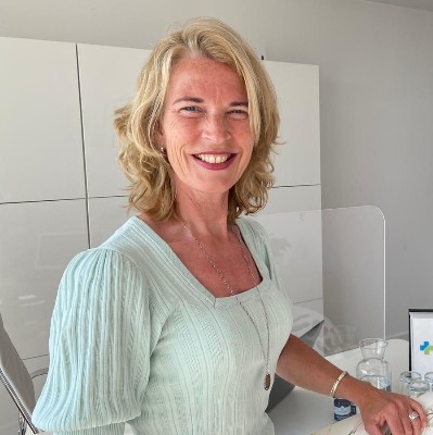 Overgewicht & gezondheidsklachten aanpakken met voedingsprogramma & begeleiding op maat!