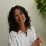 op snijvlak van coaching & therapie | 15 jaar ervaring | registertherapeut | holistische blik